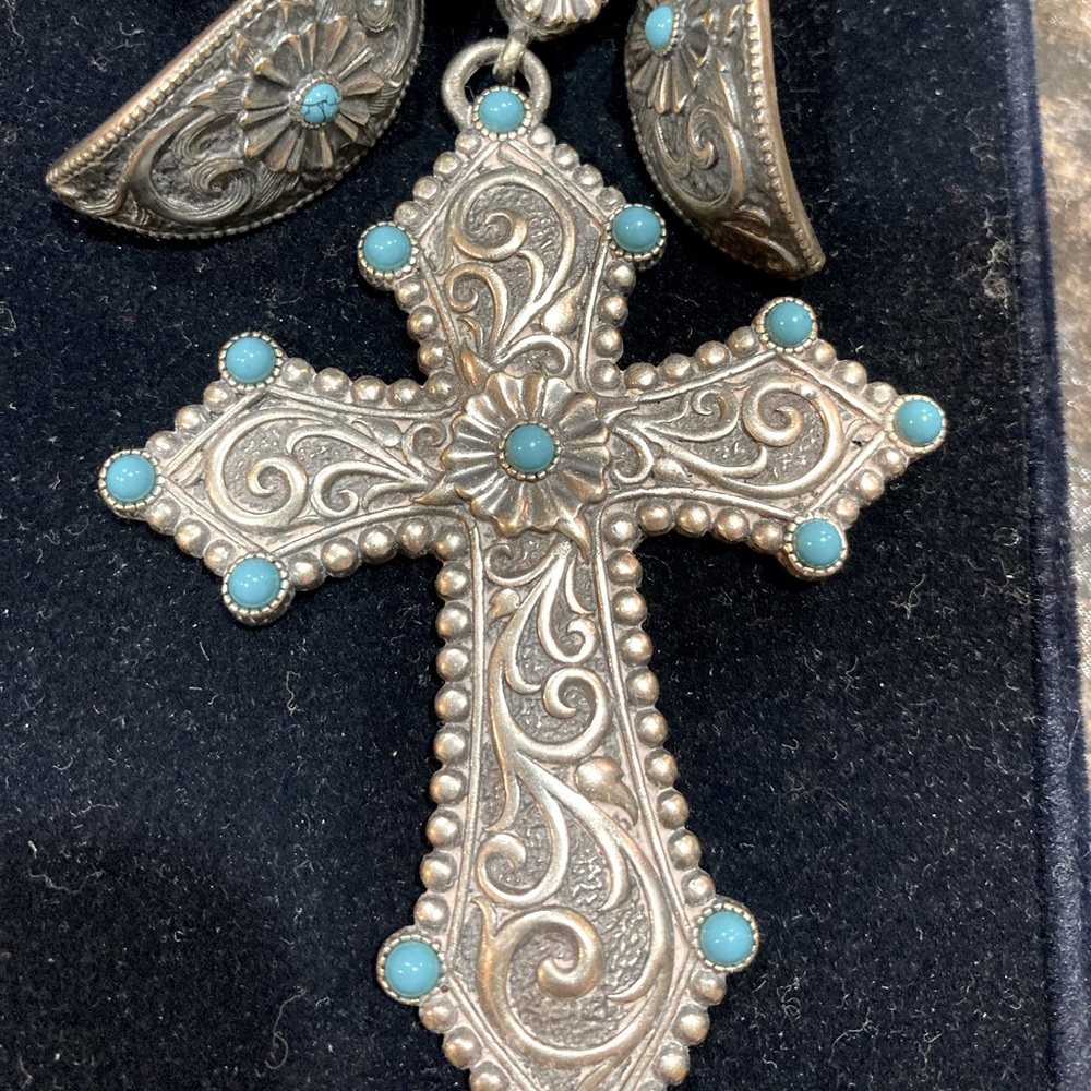 Montana Silver Cross Necklace and Matching Earings